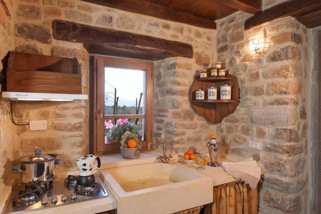 Villa Liz Tuscany, Private Pool, Hot Tub, Property Fenced, Pets Allowed 포피 외부 사진